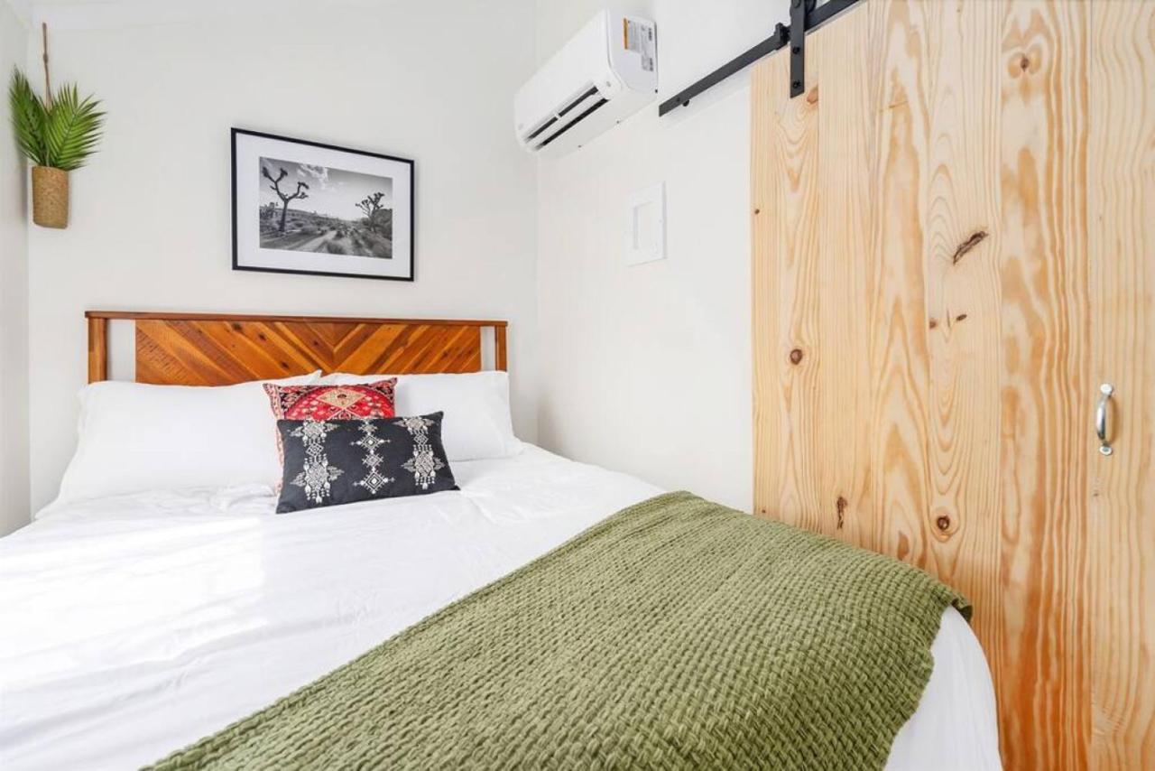 5 Cozy Casita Lux Tiny House, Firepit, 5 Mins To Downtown ガンターズビル エクステリア 写真