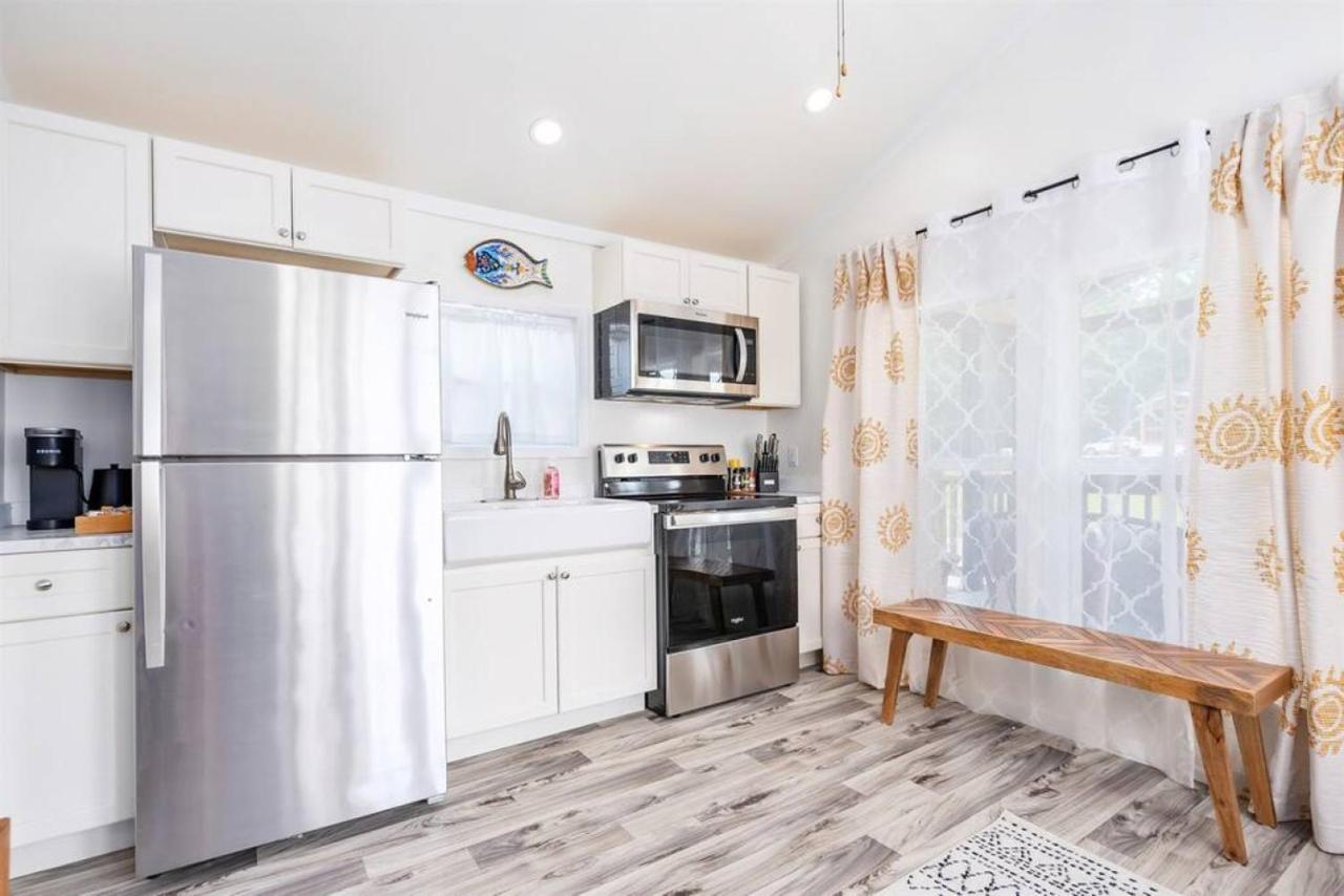 5 Cozy Casita Lux Tiny House, Firepit, 5 Mins To Downtown ガンターズビル エクステリア 写真