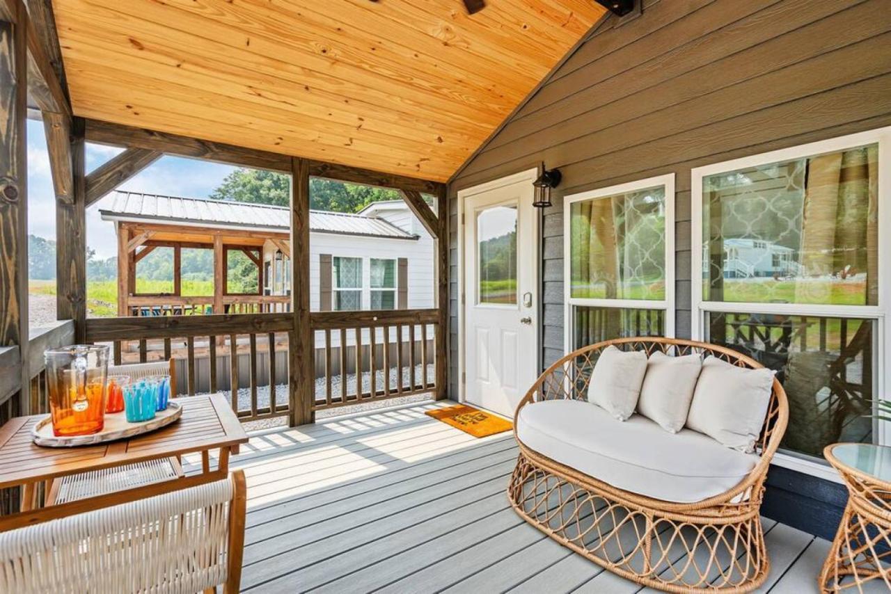5 Cozy Casita Lux Tiny House, Firepit, 5 Mins To Downtown ガンターズビル エクステリア 写真