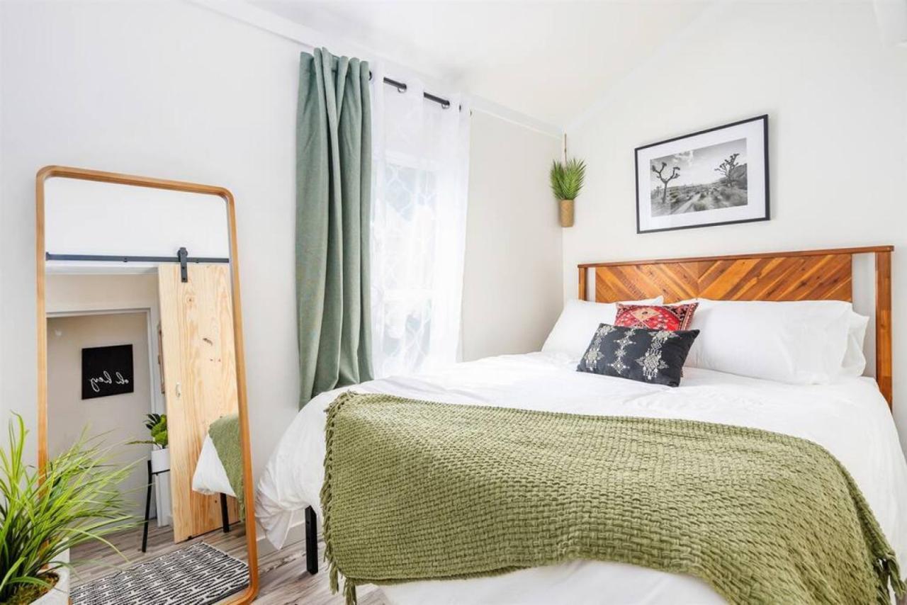 5 Cozy Casita Lux Tiny House, Firepit, 5 Mins To Downtown ガンターズビル エクステリア 写真