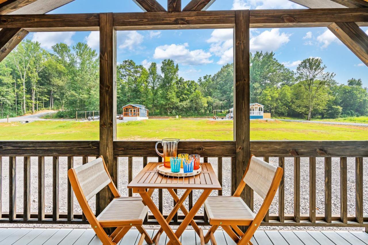 5 Cozy Casita Lux Tiny House, Firepit, 5 Mins To Downtown ガンターズビル エクステリア 写真